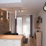 Obrzezna 3 Deluxe Warszawa