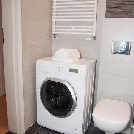 Obrzeżna 3 Deluxe *