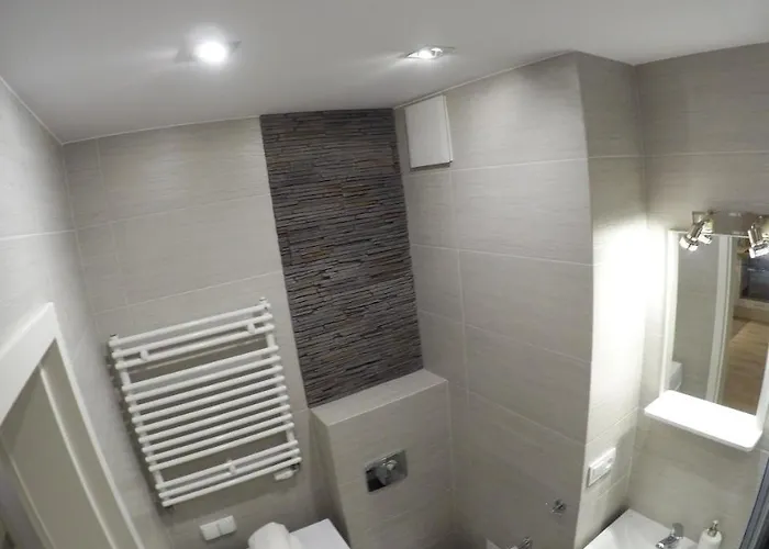 Obrzezna 3 Deluxe * 华沙